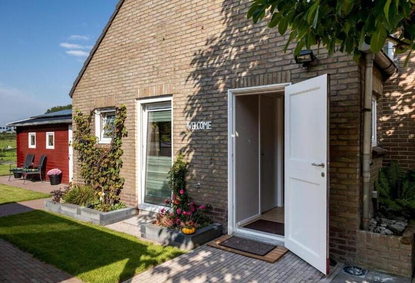 Bed and Breakfast At Marries