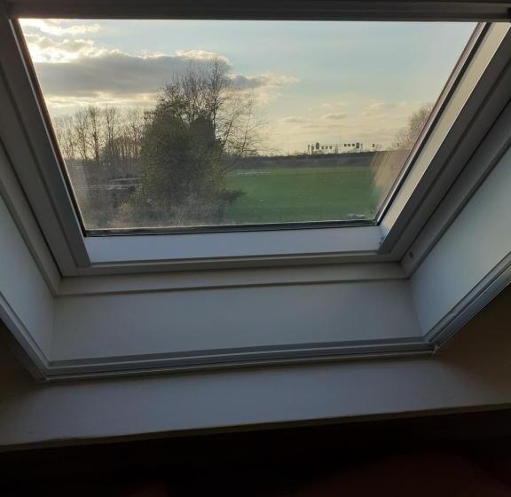 Bed and Breakfast At Marries