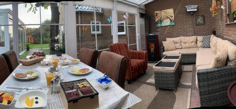 Bed and Breakfast At Marries