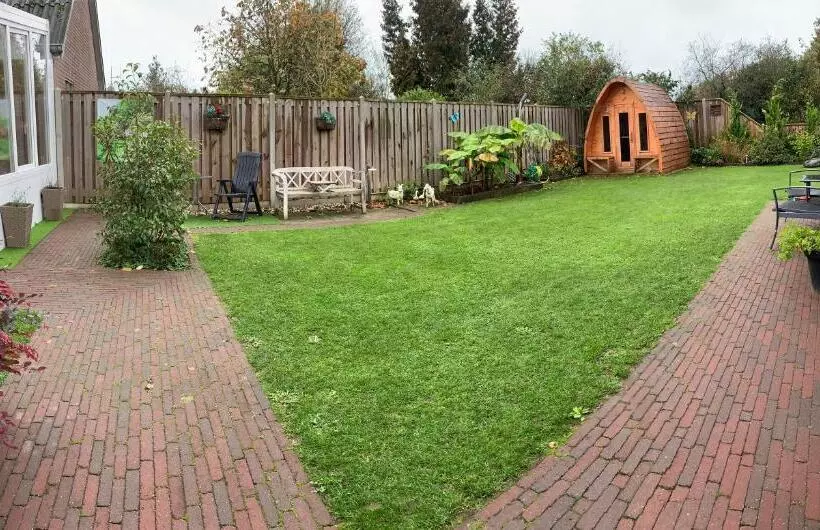 ベッドアンドブレックファースト At Marries