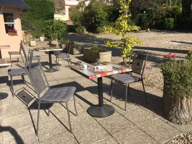 Aamiaismajoitus (B&B) Auberge De La Roque