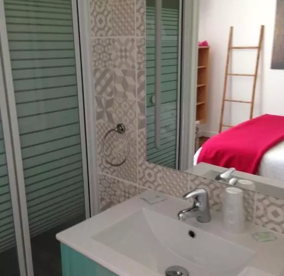 Aamiaismajoitus (B&B) Auberge De La Roque