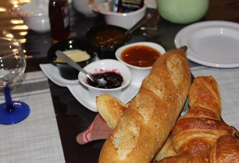 Aamiaismajoitus (B&B) Comme Un Coq En Pâte