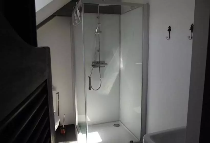 Aamiaismajoitus (B&B) Il était Une Fois Brocéliande