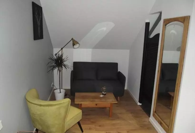 Aamiaismajoitus (B&B) Il était Une Fois Brocéliande