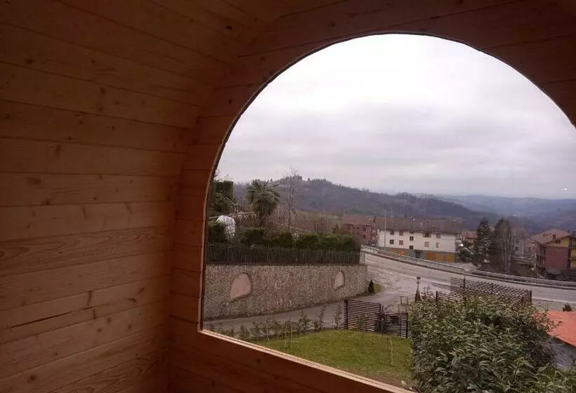 Aamiaismajoitus (B&B) La Tana Dello Scoiattolo   Adults Only