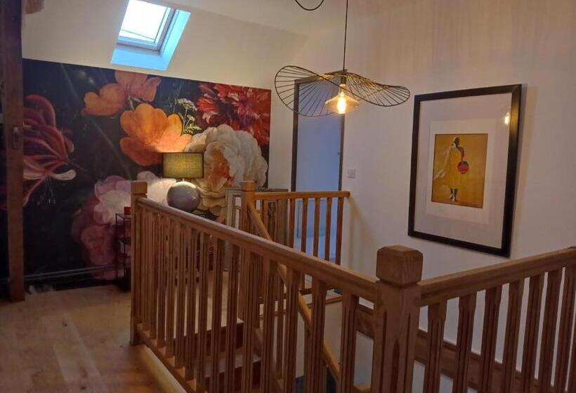 ベッドアンドブレックファースト Le Clos De Cinacle