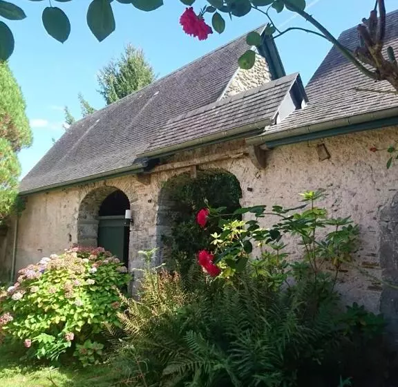 Aamiaismajoitus (B&B) Le Clos De Cinacle