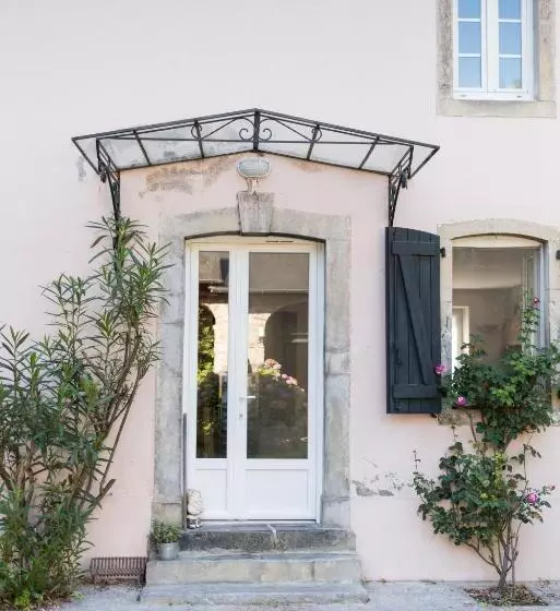 Aamiaismajoitus (B&B) Le Clos De Cinacle