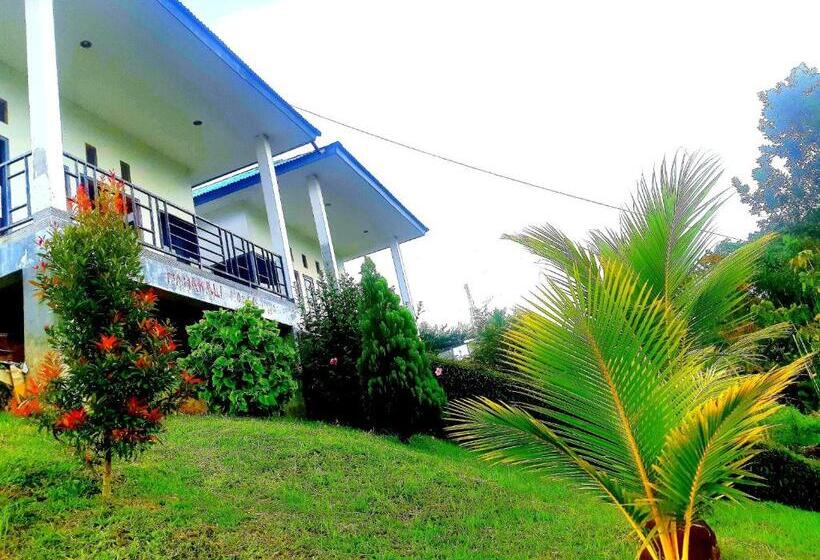 Отель Moni Mahalika