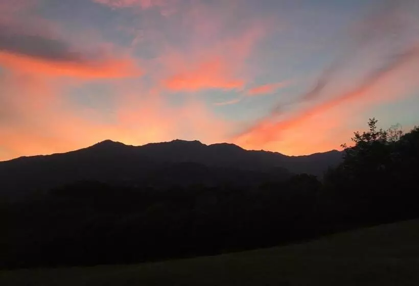 Majatalo Cascina Serra Ecohouse Beb