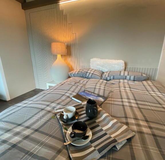 펜션 Cascina Serra Ecohouse Beb