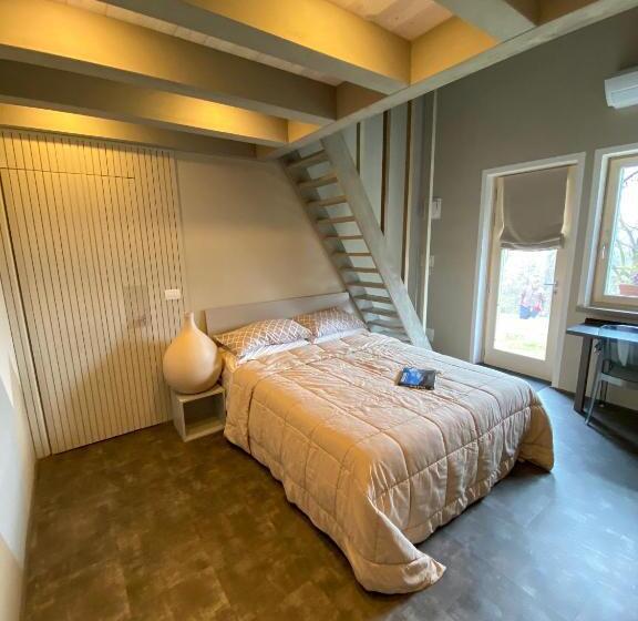 펜션 Cascina Serra Ecohouse Beb