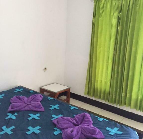 بنسيون Family Guest House Moni