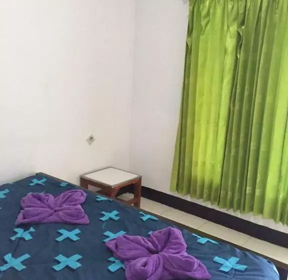 Majatalo Family Guest House Moni