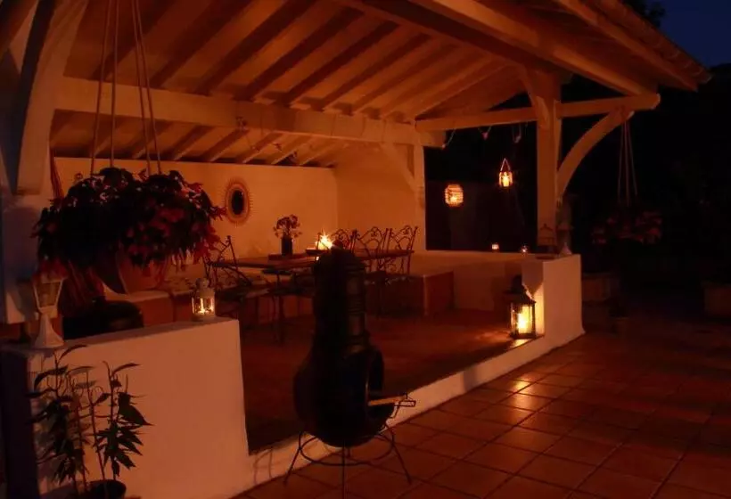 Majatalo Kapera Maison D Hôtes