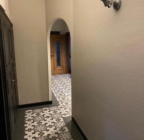 膳宿费 L’aile Droite Du Château