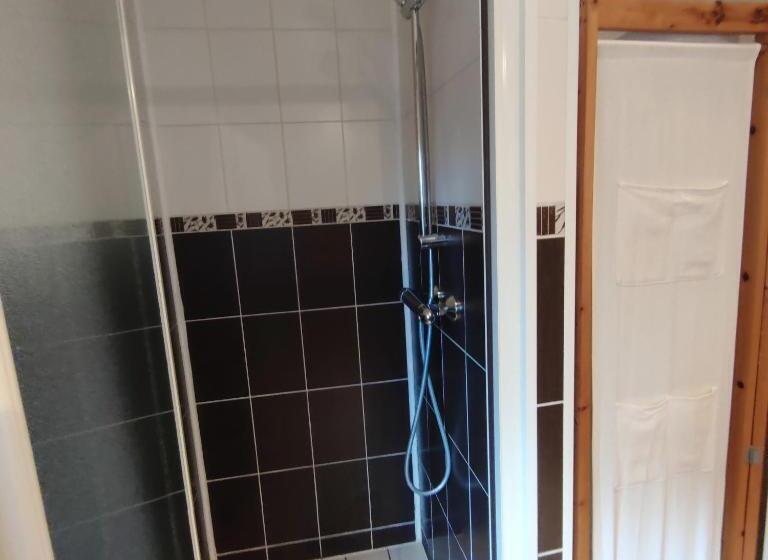 פנסיון Au Cheval Blanc