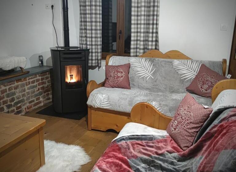 פנסיון Au Cheval Blanc