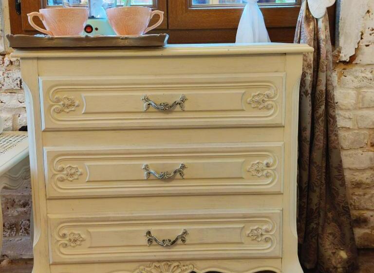 פנסיון Au Cheval Blanc