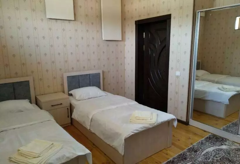 ペンション Turkistan