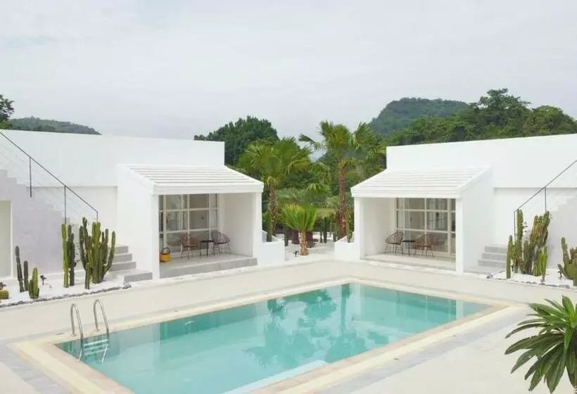 リゾートホテル ทิพย์วาริน รีสอร์ท เขาใหญ่