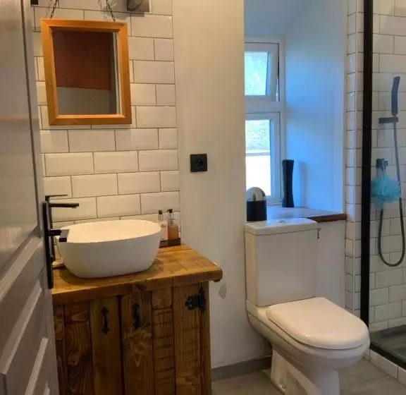 Welcoming And Peaceful Bed And Breakfast