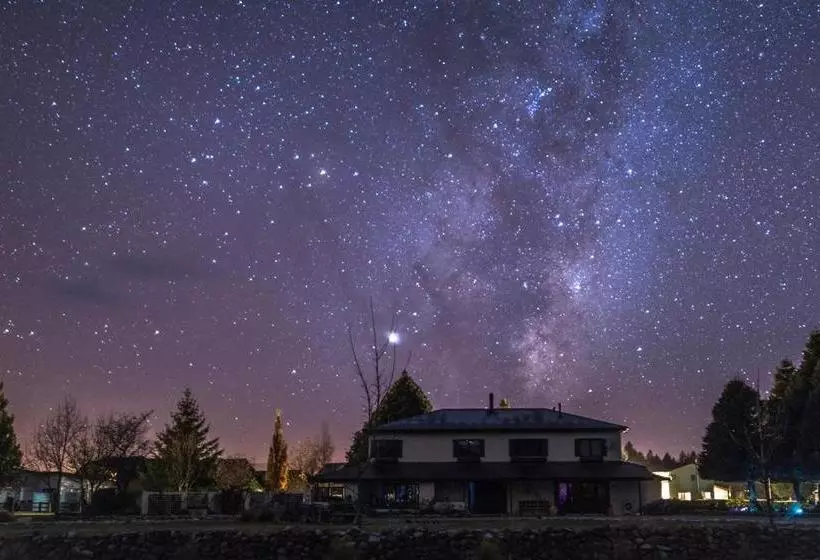 ベッドアンドブレックファースト Heartland Lodge