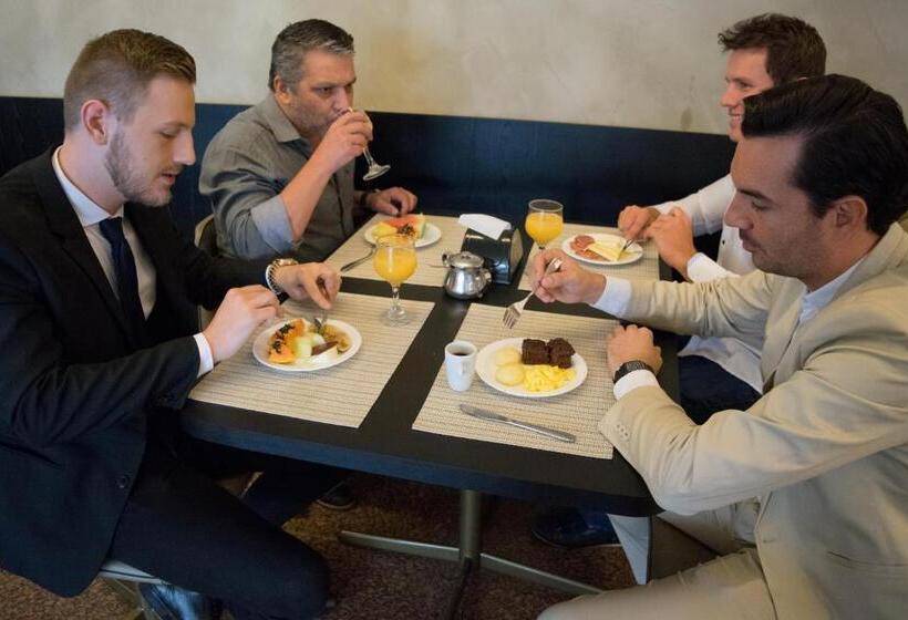 Aruá Hotel, Restaurante E Convenções