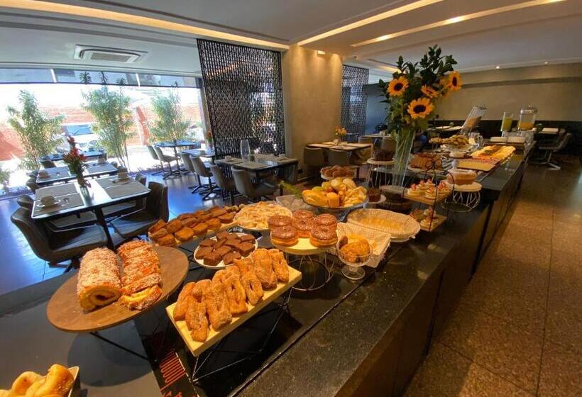 Aruá Hotel, Restaurante E Convenções