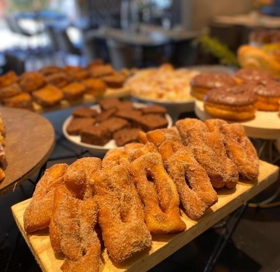 Aruá Hotel, Restaurante E Convenções