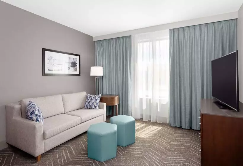 ホテル Doubletree By Hilton Charleston Mount Pleasant