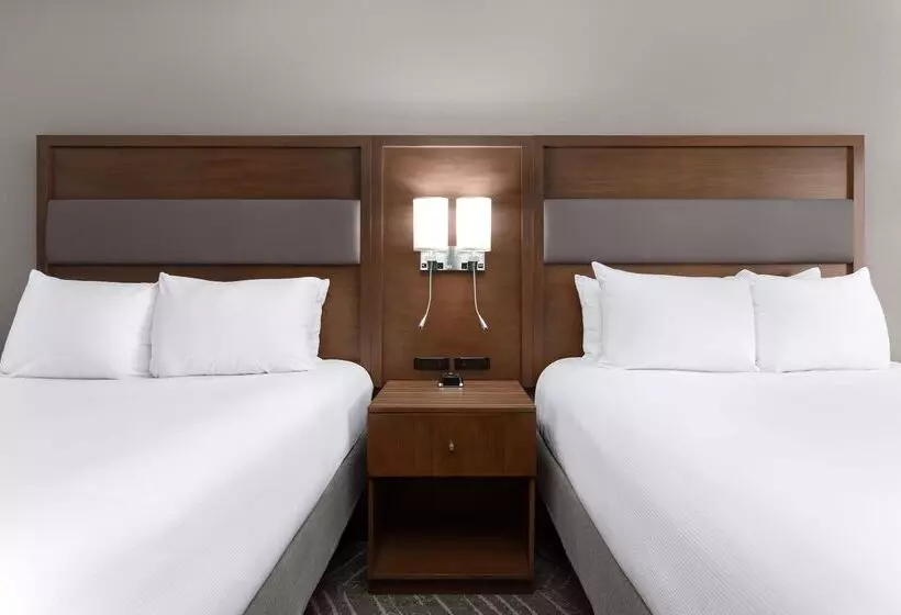 ホテル Doubletree By Hilton Charleston Mount Pleasant