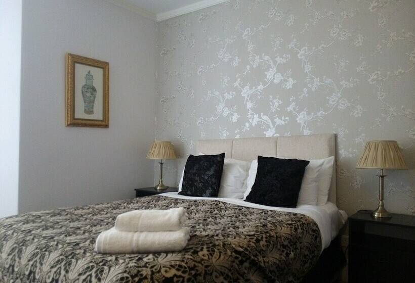 فندق Dukes Folly