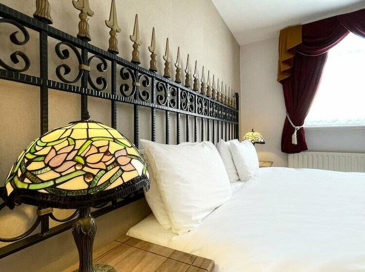 فندق Dukes Folly