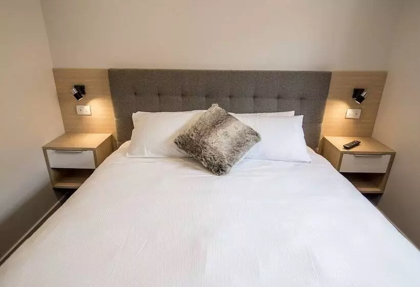 Hotel Tasman Holiday Parks   Te Anau