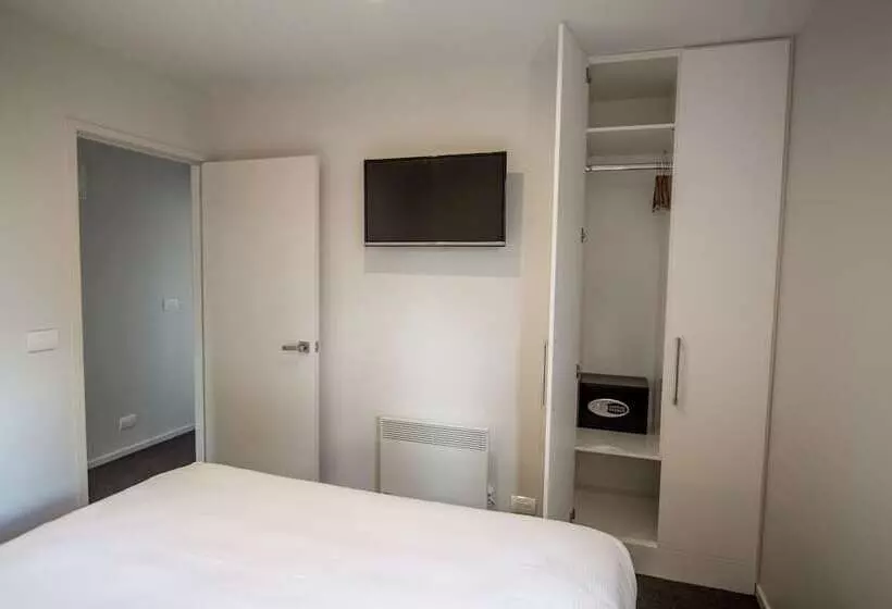 Hotel Tasman Holiday Parks   Te Anau