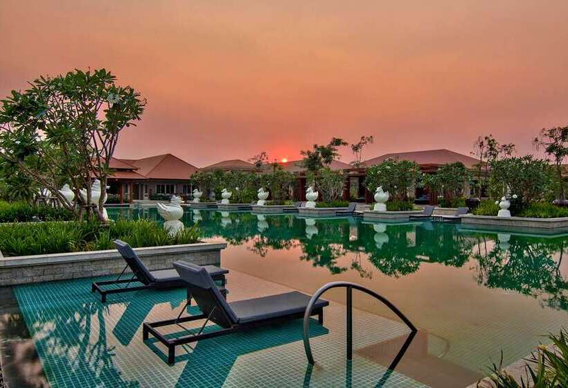 فندق Hilton Nay Pyi Taw