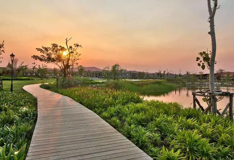 فندق Hilton Nay Pyi Taw