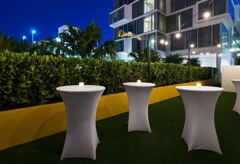 Otel Hyatt Centric South Beach Miami