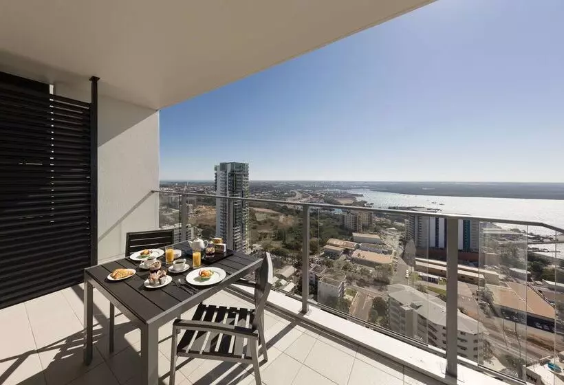 Отель Oaks Darwin Elan