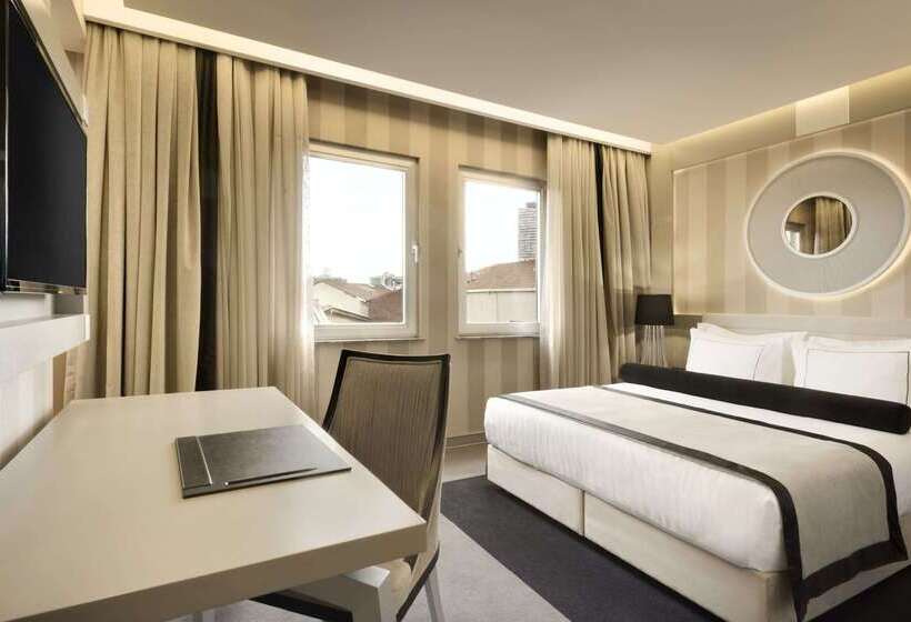 Ramada Hotel & Suites Sisli
