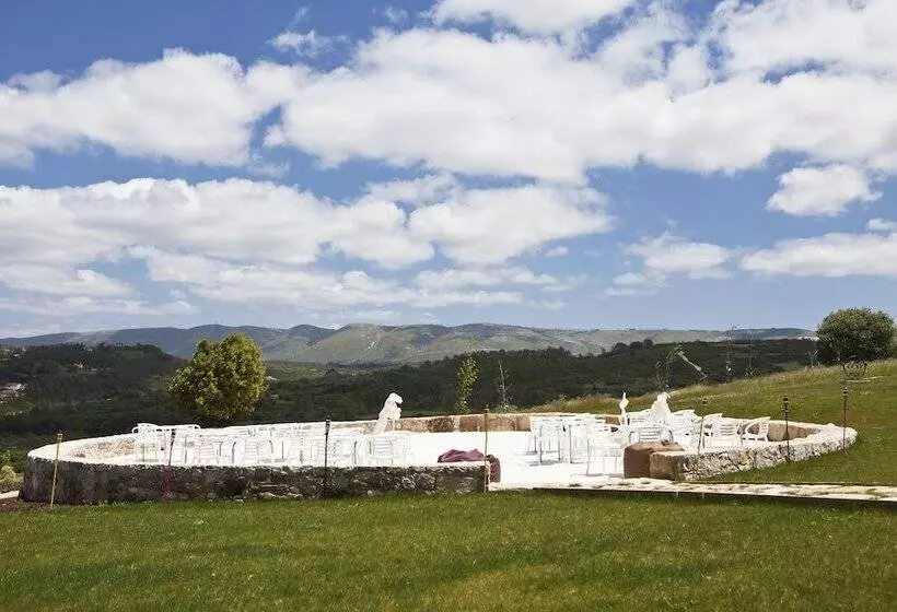 Отель Real Abadia, Congress & Spa