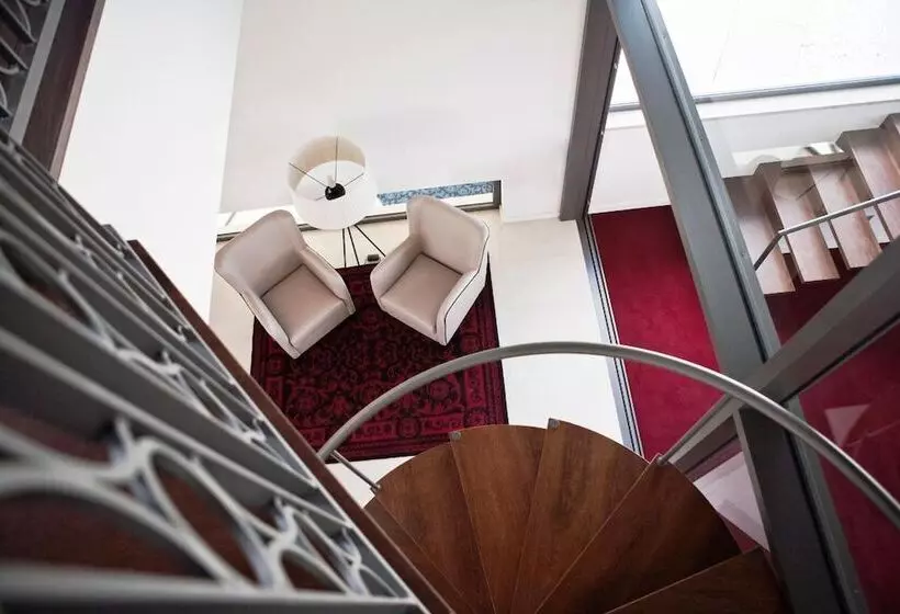 Отель Real Abadia, Congress & Spa