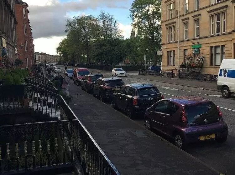 בית מלון כפרי Smiths