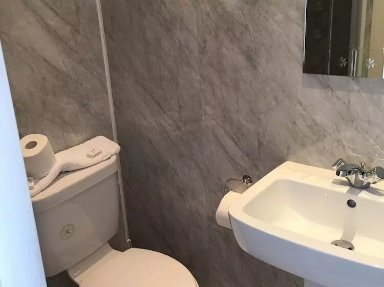 בית מלון כפרי Smiths