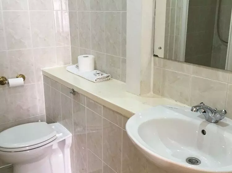 בית מלון כפרי Smiths