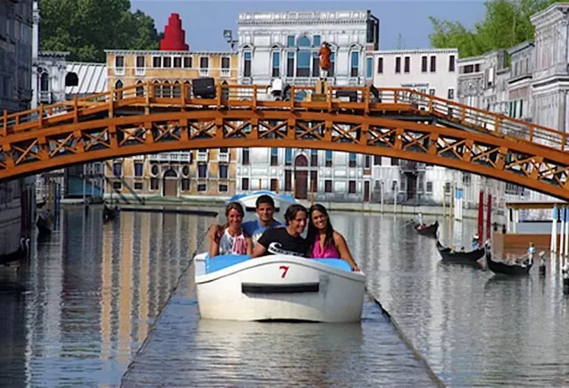 Hotelli St Gregory Park