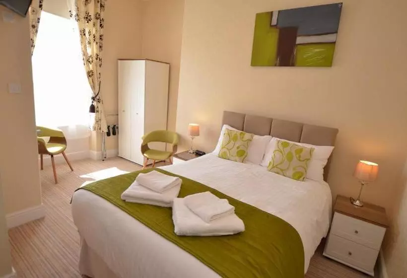 호텔 St Hilary Guest House