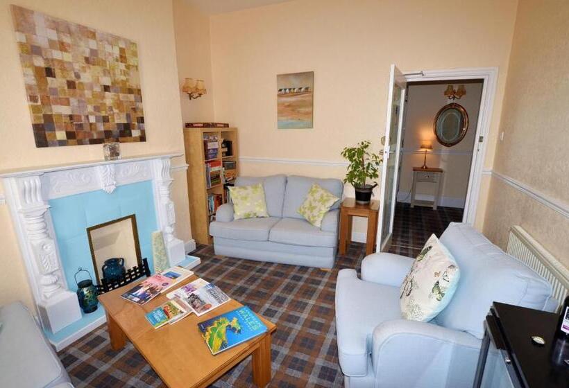 호텔 St Hilary Guest House